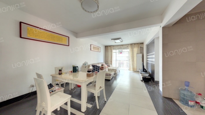 棕榈湾四期二手房实景图