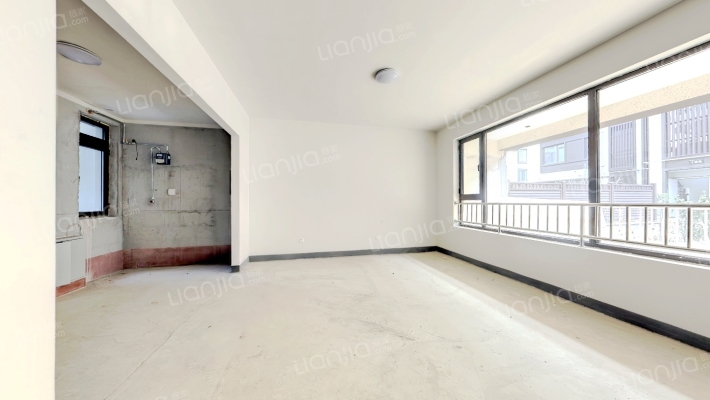 中国铁建龙泉山居二手房实景图