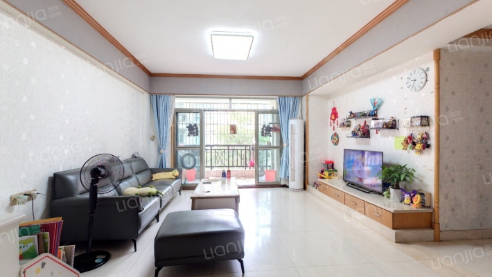 嘉逸华庭二手房实景图