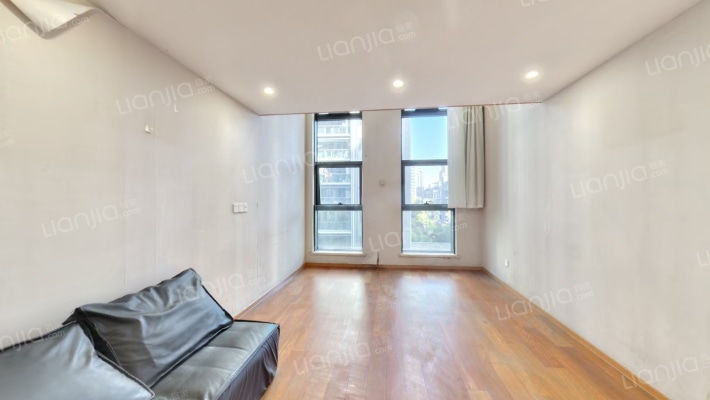 三花国际大厦二手房实景图