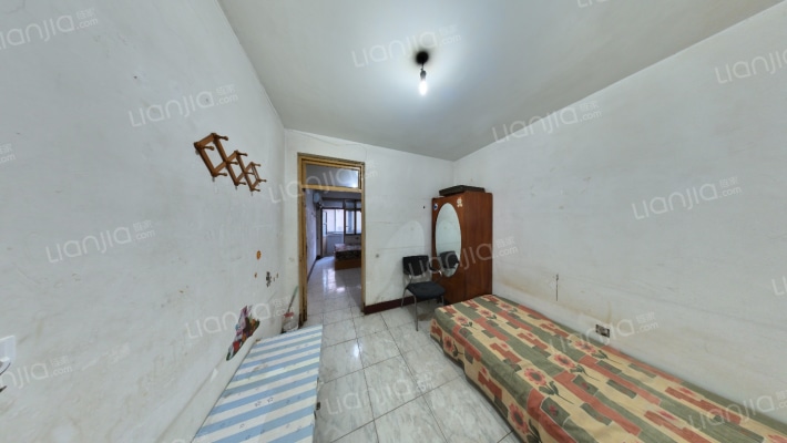 小纬六路95号二手房实景图