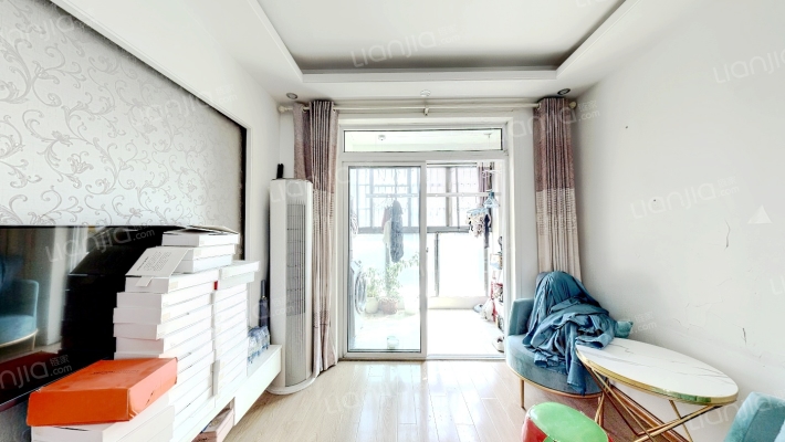 名仕豪庭二手房实景图