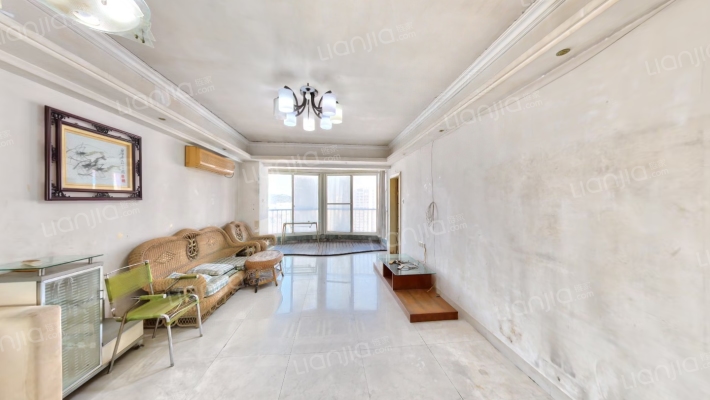 聚龙阁二手房实景图