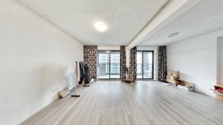 越秀·悦见云庭二手房实景图