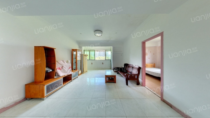 洪湖一街五号大院罗湖区二手房实景图