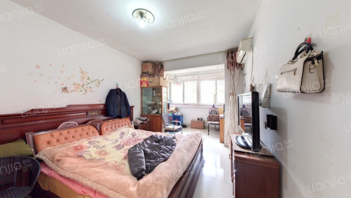 翡翠家园东区二手房实景图