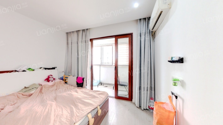 东辰公寓二手房实景图