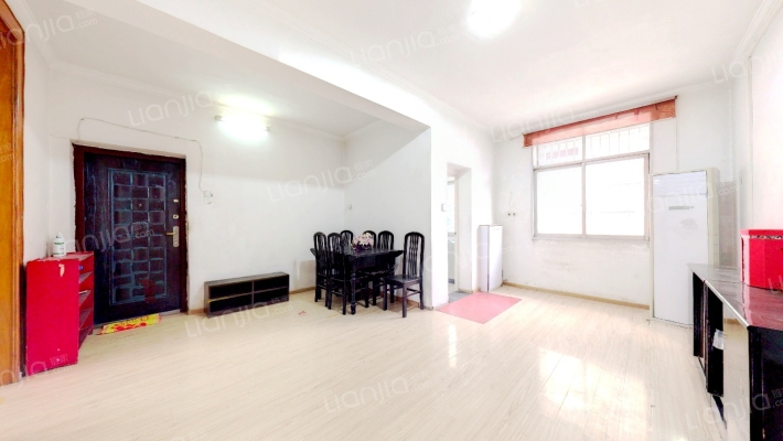 田园社区灵秀小区二手房实景图