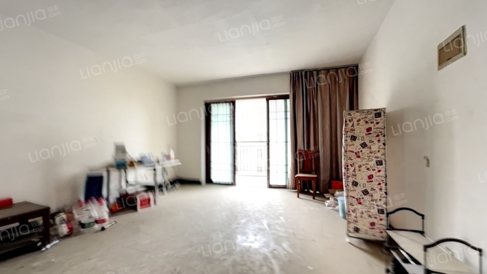 荣昌裕隆世纪山庄（新城花园）二手房实景图