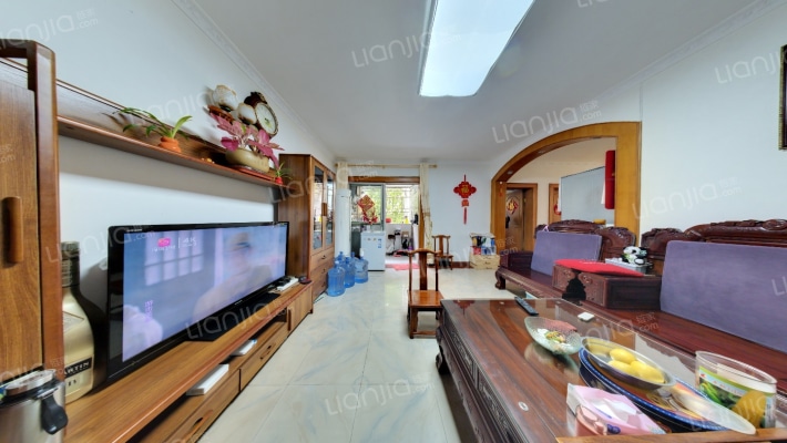 艺丰花园C区二手房实景图