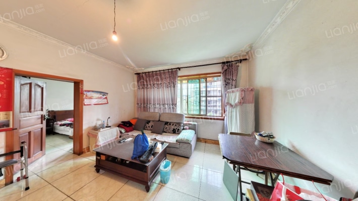 红锦大道554号二手房实景图