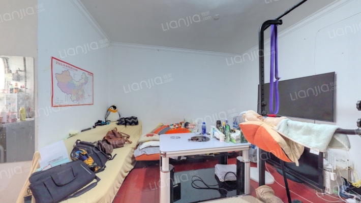 贵铁新苑二手房实景图