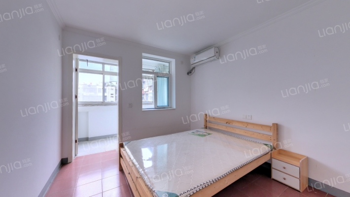 夹河前街42号院二手房实景图