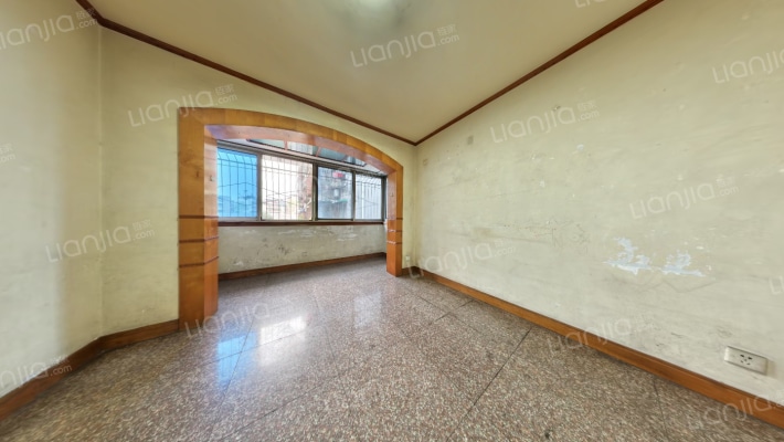 银沙正街2号二手房实景图