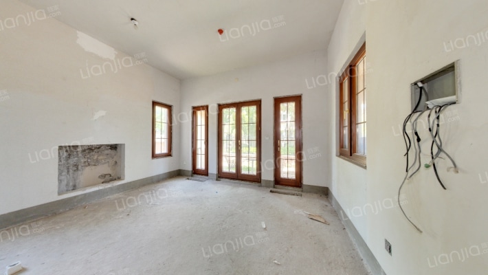 御汤山东区二手房实景图