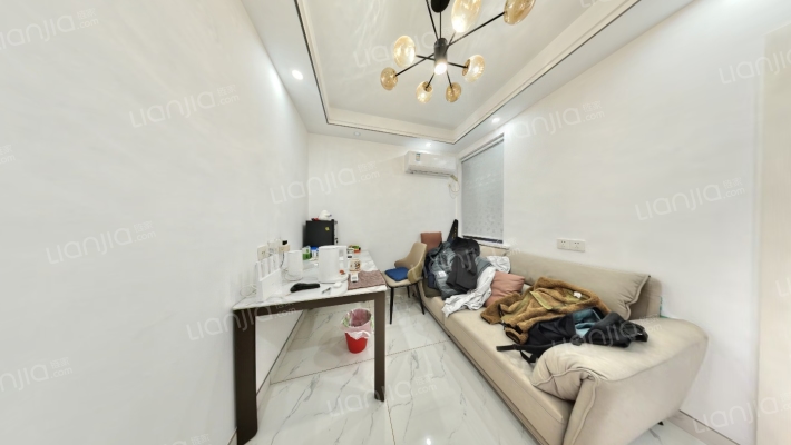 青山溪语花园二手房实景图