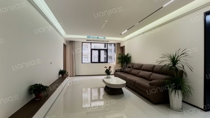 富强华庭二手房实景图