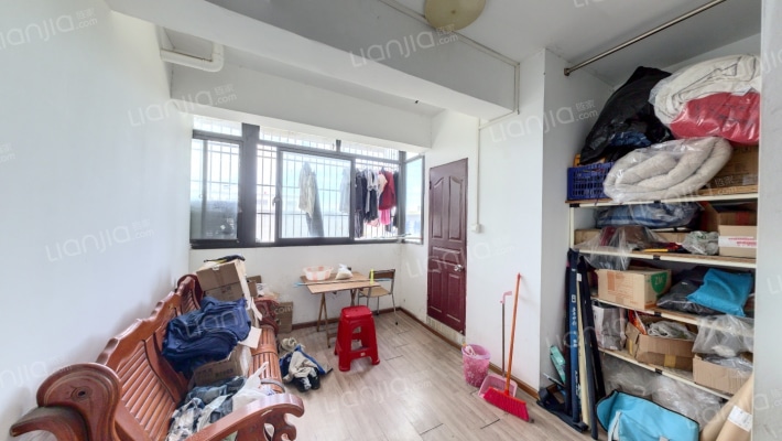 宝莱公馆二手房实景图