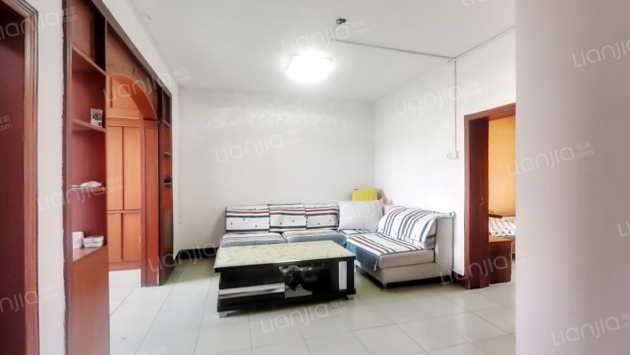 教体局家属院二手房实景图