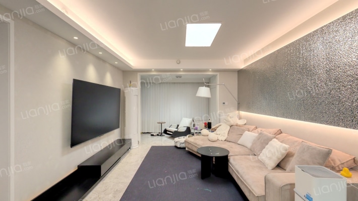 旭辉都会山二手房实景图