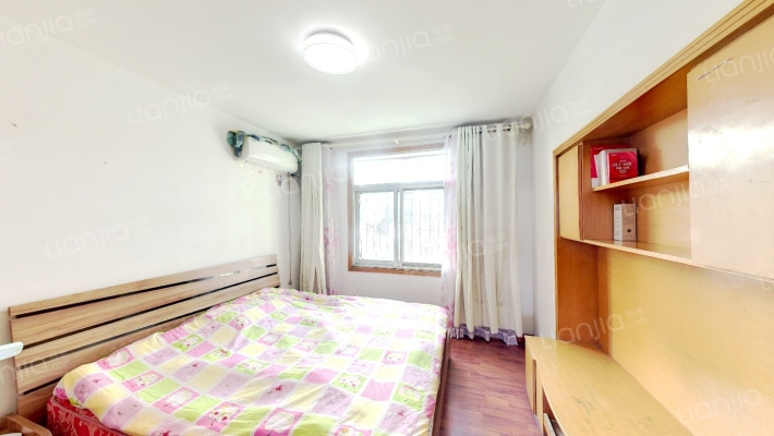 东兴路1号二手房实景图