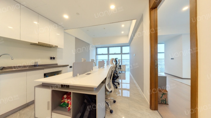 保利金融大都汇二手房实景图