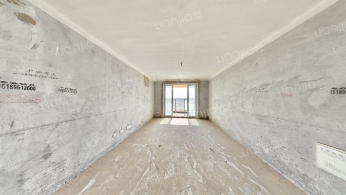 新区花园二手房实景图