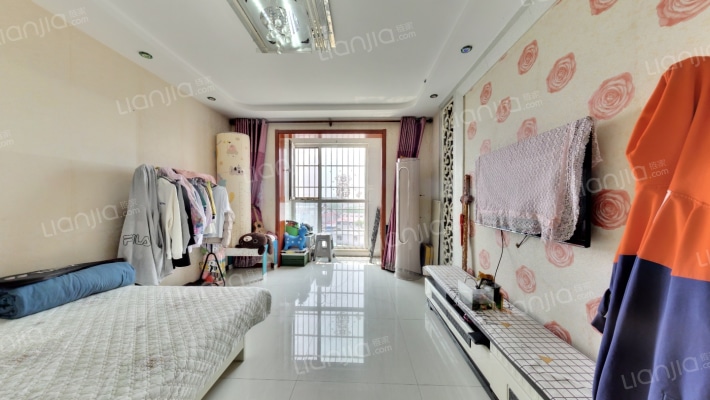 金盛花苑三期二手房实景图