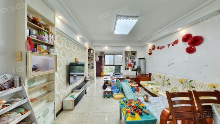 恒腾悦湖花苑二手房实景图