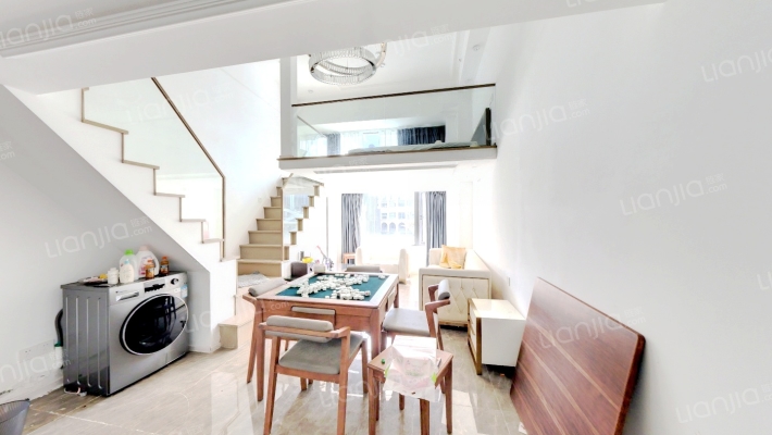 蝴蝶广场二手房实景图