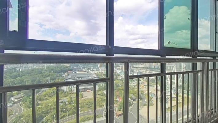 新家名居二手房实景图