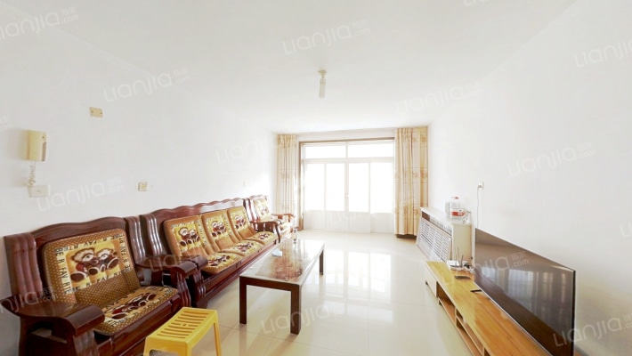 黄海花园东区二手房实景图