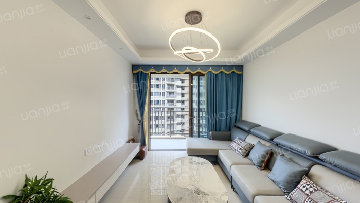 龙光玖龙府二手房实景图