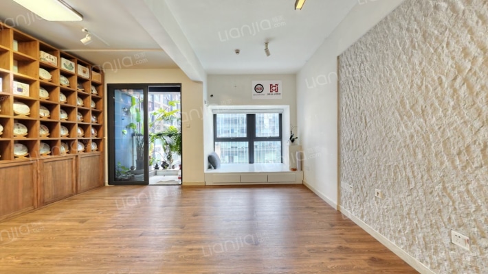 理想公馆二手房实景图
