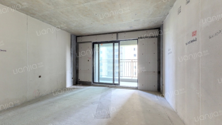 城发恒伟·西宸之光二手房实景图