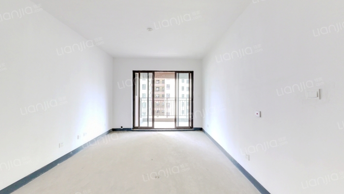 吾悦华府二手房实景图