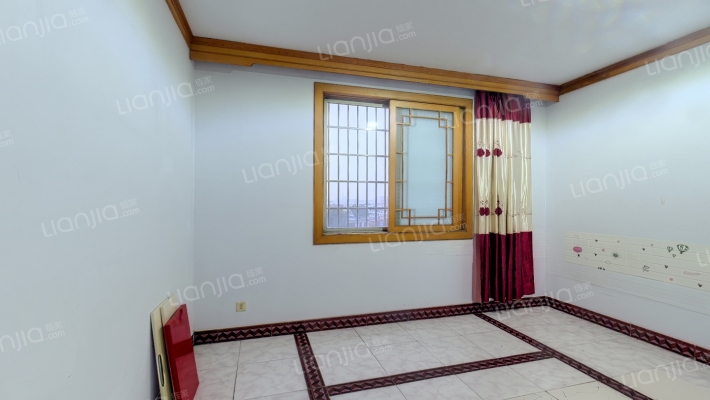 医院西街108号二手房实景图