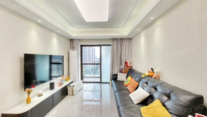 新希望悦珑湾二手房实景图