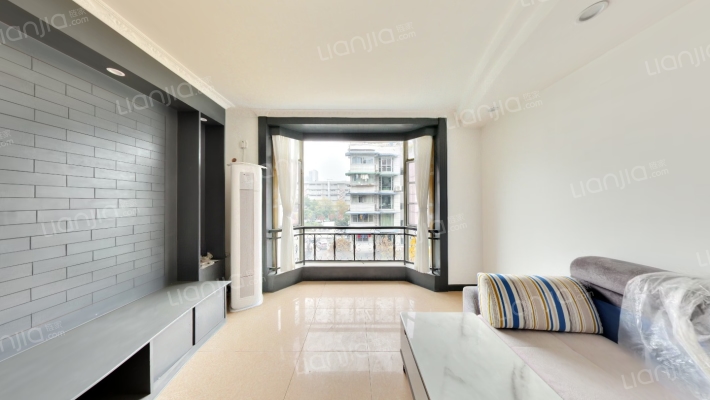 泰怡花园二手房实景图