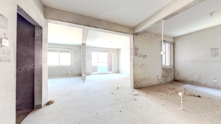 新河湾花园二手房实景图