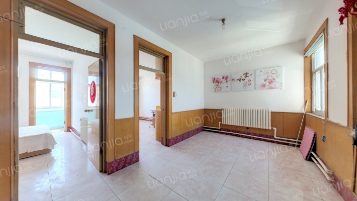 纺织厂家属院二手房实景图