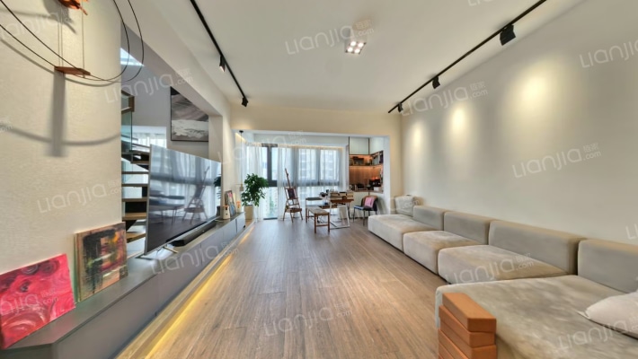 欧景城华庭南区二手房实景图