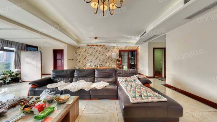 棕榈长滩二手房实景图