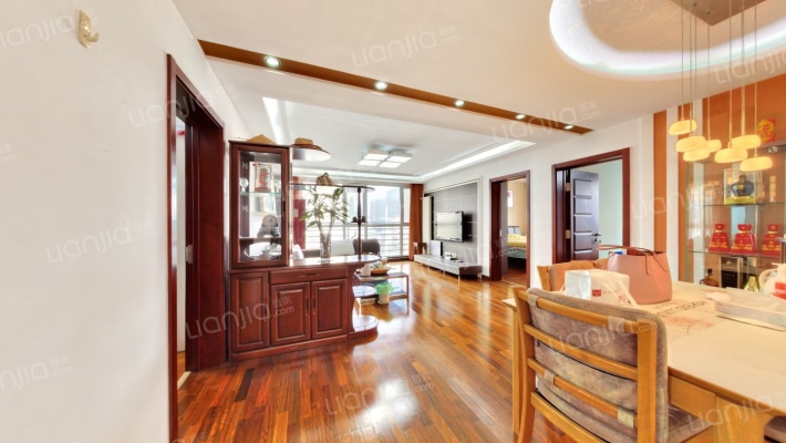 兴隆花园二手房实景图