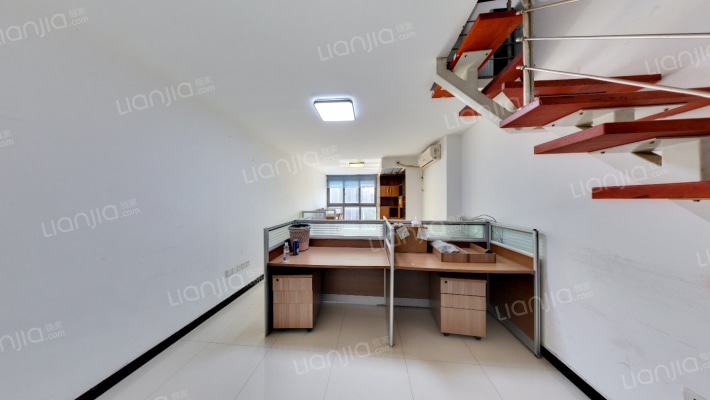 浪高会展国际二手房实景图