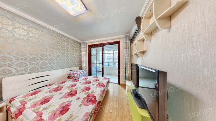 泉景天沅雅园二手房实景图