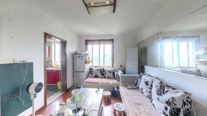 农行宿舍二手房实景图