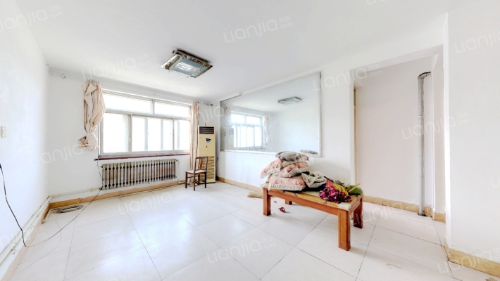 新华小区西区二手房实景图