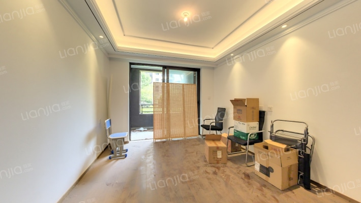 和峰南岸二手房实景图