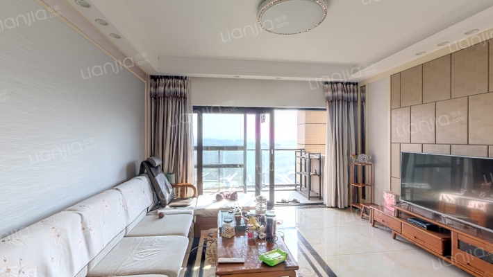 翔龙御湖居二手房实景图